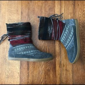 TOMS Suede Boots Women’s Size 8.5